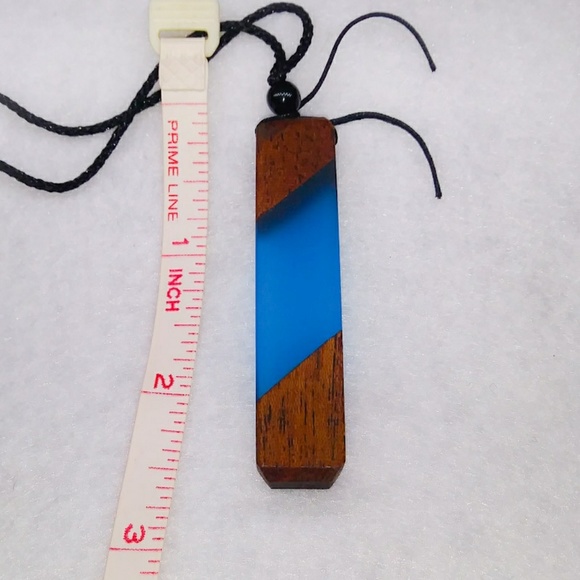 🎀Stunning Vintage Wooden Pendant - Picture 3 of 4